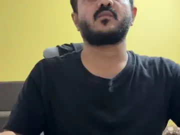 Chaturbate Free Porn Cam of bighandsomesatisfy