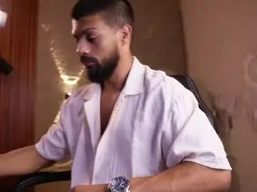 Chaturbate Live Sex Cam of dann_saenz