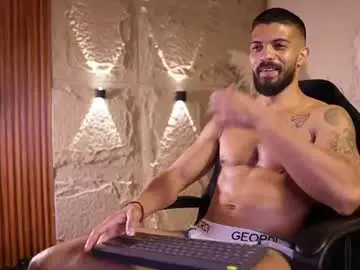 Chaturbate Nude Webcam of dann_saenz