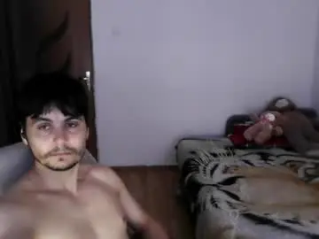 Chaturbate Live Sex Cam of davidxstorm