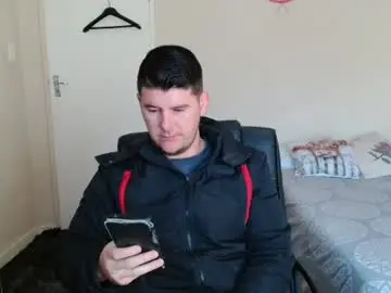 Chaturbate Adult Webcam of brendansexyboy098754