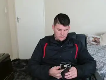 Chaturbate Live Sex of brendansexyboy098754