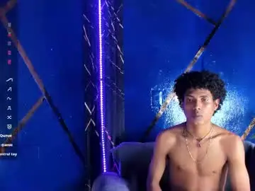 Chaturbate Nude Webcam of sky_walkerss
