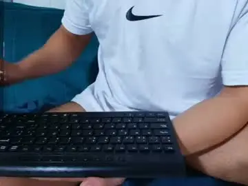 Chaturbate Live Porn of jacques_cardiet