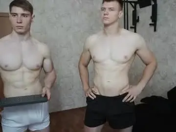 Chaturbate Live Sex Cam of kevin_geo