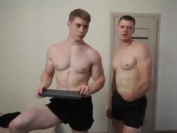 Chaturbate Live Sex Cam of kevin_geo