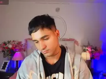 Chaturbate Live Sex Cam of chriss_wg_