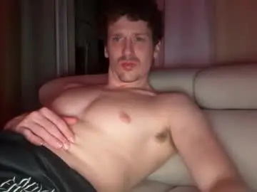 Chaturbate Sex Cam of johnylongstrokes