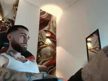 Chaturbate Live Sex of luke_davis01