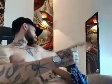 Chaturbate Live Sex of luke_davis01