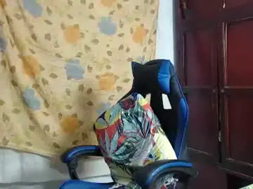 Chaturbate Live Sex of alice_julls
