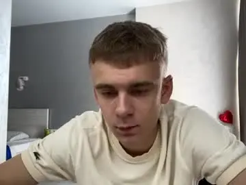 Chaturbate Live Sex Cam of solofury