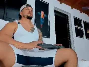 Chaturbate Best live sex cam show of silvabranko