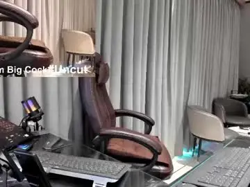 Chaturbate Watch Live Sex Cams of alpha_uk_boss