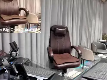 Chaturbate Nude Webcam of alpha_uk_boss