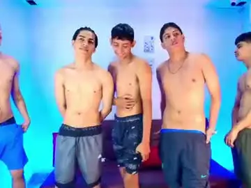 Chaturbate Live Sex of chillbicrew