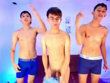 Chaturbate Sex Chat of chillbicrew