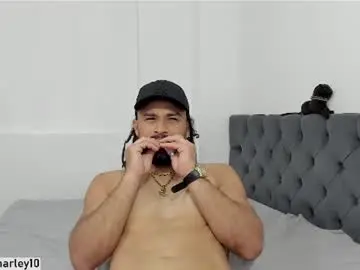 Chaturbate Live Sex Cam of louis_marley_