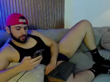 Chaturbate Live Porn of maximo_wolf1