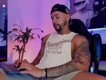 Chaturbate Live Sex of nikolahank1