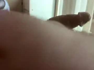 Chaturbate Free Porn Cam of bigswollenhead4u