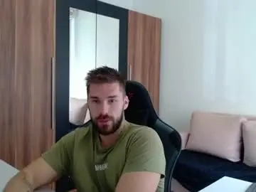 Chaturbate Live Sex of darius_94
