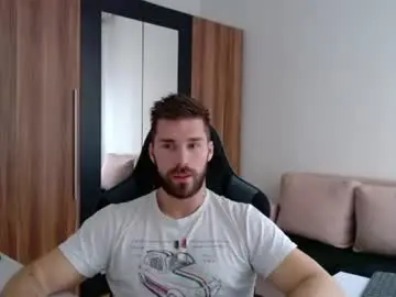 Chaturbate Free Porn Cam of darius_94