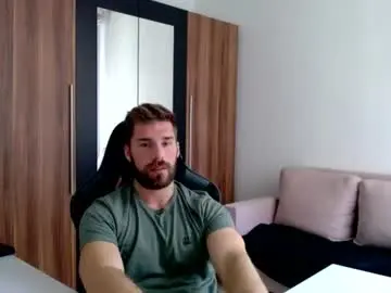 Chaturbate Sex Cam of darius_94