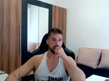 Chaturbate Sex Chat of darius_94