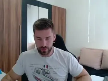 Chaturbate Best live sex cam show of darius_94