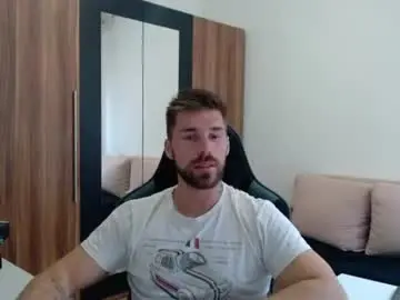 Chaturbate Live Porn of darius_94