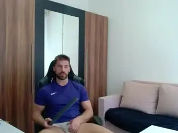 Chaturbate Free Porn Cam of darius_94