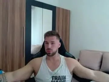 Chaturbate Nude Webcam of darius_94