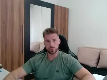 Chaturbate Best live sex cam show of darius_94