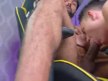 Chaturbate Sex Cam of michaell_twink
