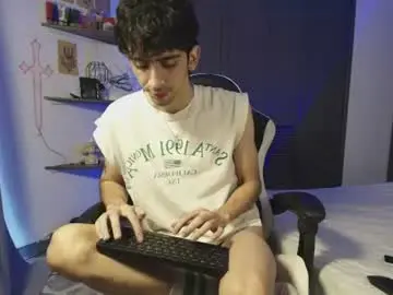 Chaturbate Nude Webcam of vittorio_cerati