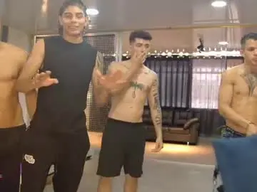 Chaturbate Live Porn of boysgang_sex