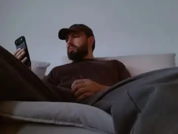 Chaturbate Watch Live Sex Cams of themonarchgoat