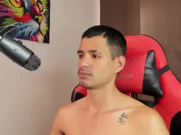 Chaturbate Best live sex cam show of diego_latino