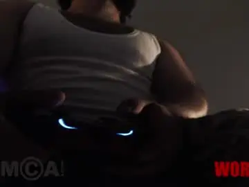 Chaturbate Sex Cam of skankhunt9000