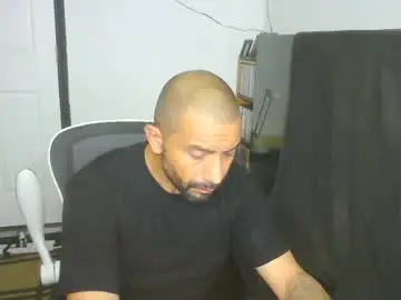 Chaturbate Live Sex Cam of faded805