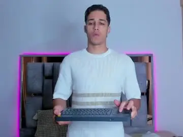 Chaturbate Sex Chat of orionblaze69_