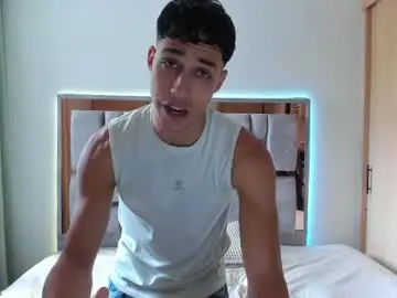 Chaturbate Free Porn Cam of orionblaze69_