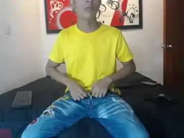 Chaturbate Live Sex of andrescoll25