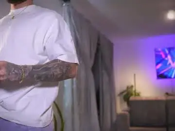 Chaturbate Sex Chat of frankfarrellx
