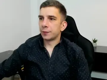 Chaturbate Live Porn of ryandusk