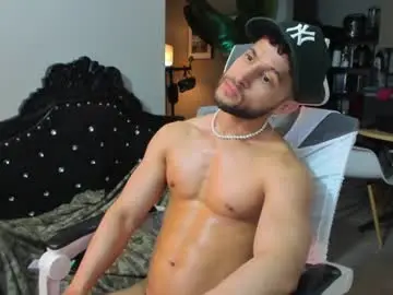 Chaturbate Adult Webcam of paul_reyborg