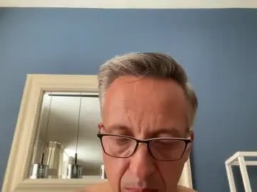 Chaturbate Live Sex Cam of marciemar