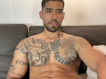 Chaturbate Best live sex cam show of myke_esthetic