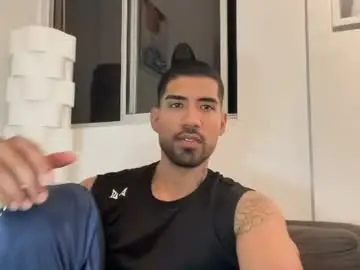 Chaturbate Free Porn Cam of myke_esthetic
